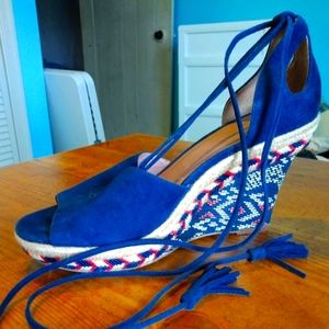 Size 6 wedge navy sandals